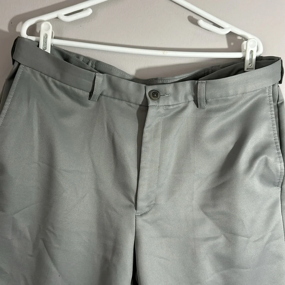 Haggar Regular Fit, Flat Front, Expandable Waistband Gray Men’s 38